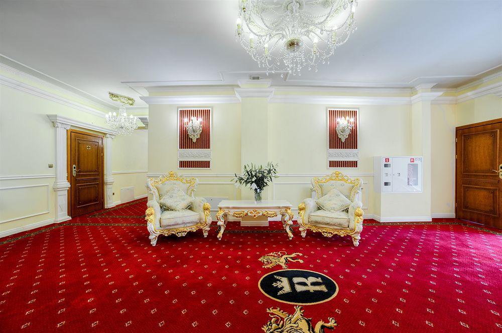 Hotel Krolewski Janów Lubelski 外观 照片