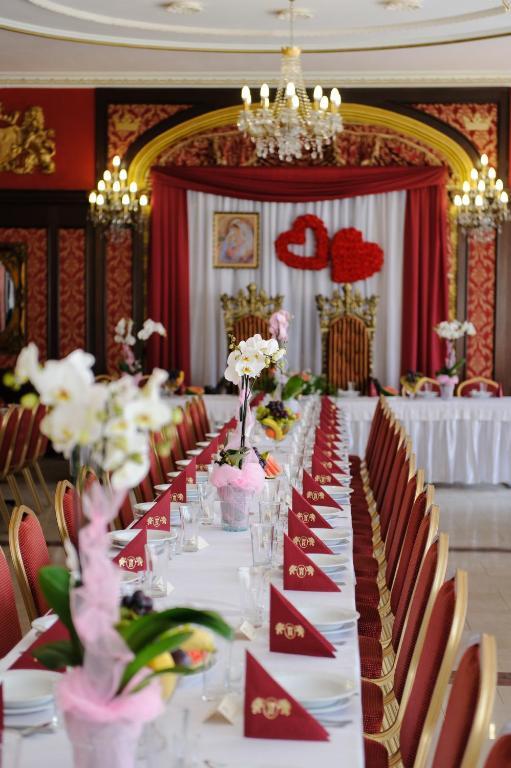 Hotel Krolewski Janów Lubelski 外观 照片