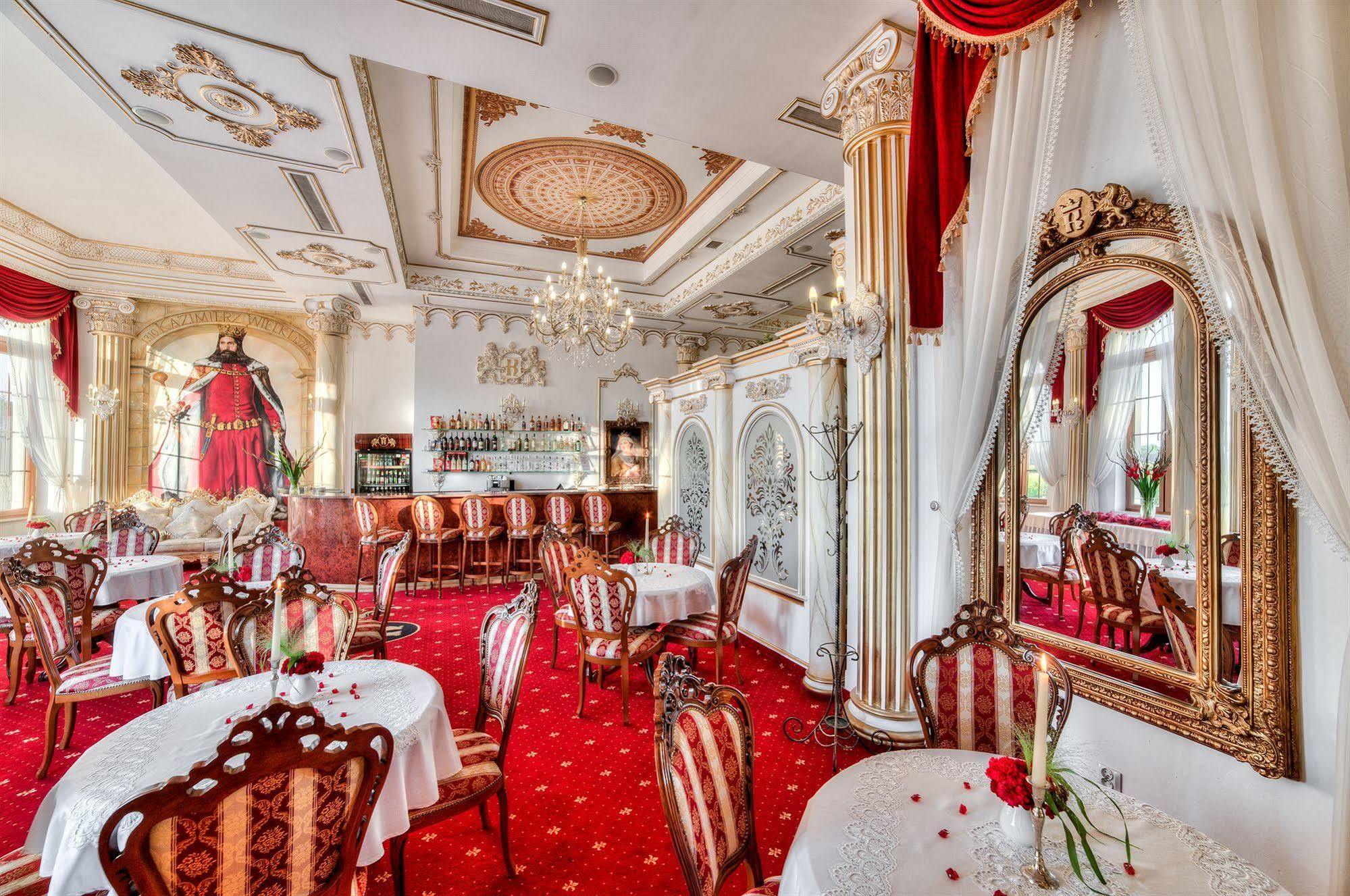 Hotel Krolewski Janów Lubelski 外观 照片
