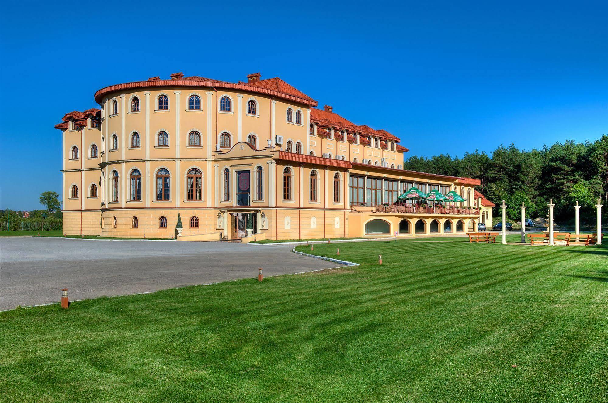 Hotel Krolewski Janów Lubelski 外观 照片